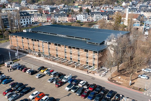 Parkhaus mitten im Stadtzentrum