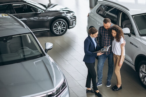 Parkhäuser für Autovermieter und Autohäuser